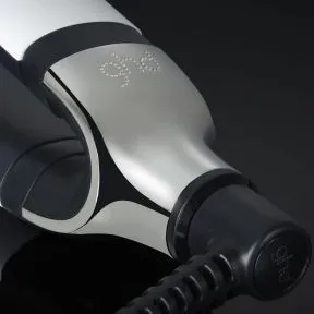 ghd platinum+ hair straightener in white