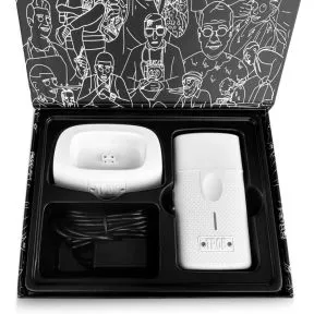 TPOB PLAY Shaver (Whiteout Edition)